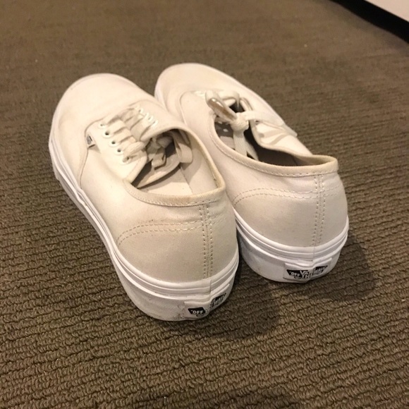 Vans Authentic white shoes - Picture 2 of 3